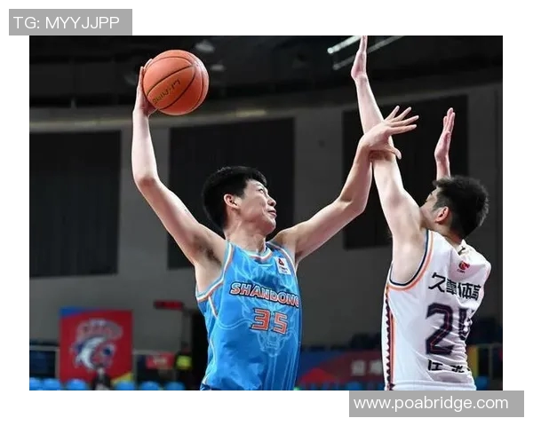 广东男篮与香港男篮激战正酣谁将赢得这场精彩对决的胜利