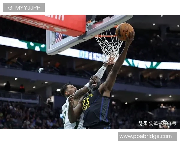 2021年NBA总决赛快船与雄鹿的巅峰对决回顾与分析