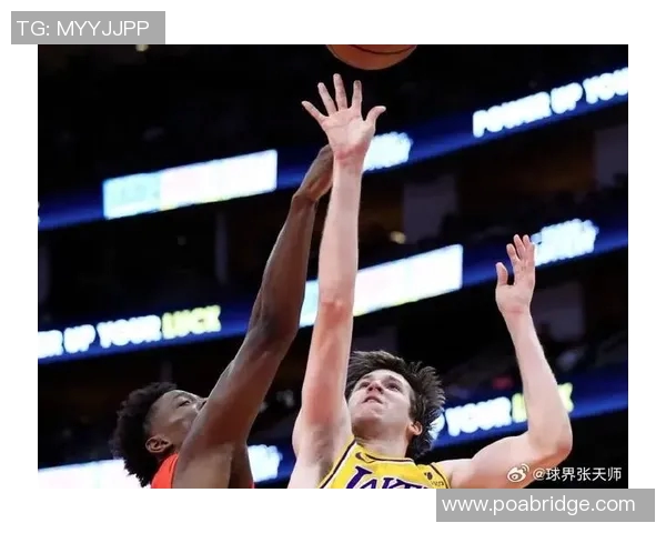 4月10号火箭对决劲敌展现实力争夺季后赛席位的精彩赛事分析 4月10号火箭对决劲敌展现实力争夺季后赛席位的精彩赛事分析